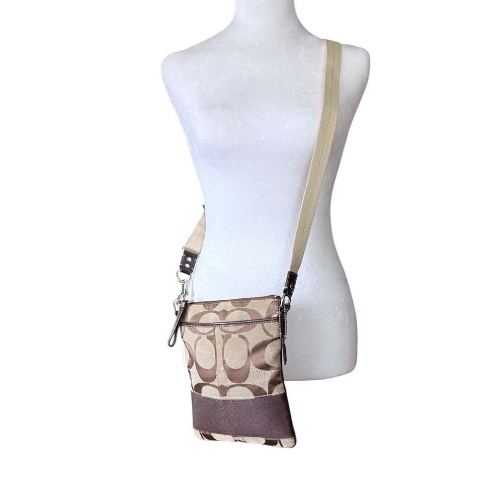 Coach Khaki Brown Signature Canvas Boho Crossbody Cream Strap Sz Small